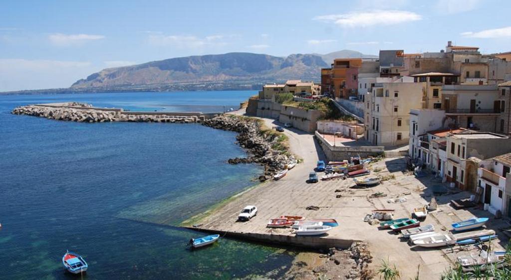 Case Vacanze Orlando Trappeto (Sicily) Exterior foto